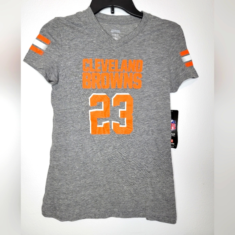 NFL Cleveland Browns Football Womens VNeck Gray Tshirt Joe Haden 23 Sz Large NWT